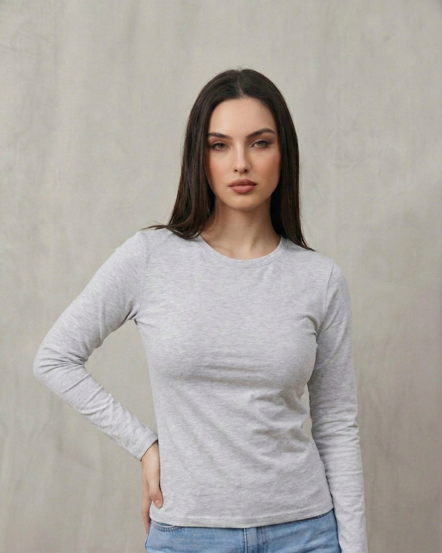 vista frontal del polo manga larga mujer color plomo en algodón 24/1