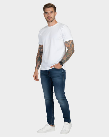 vista frontal del polo basico para hombre color blanco en algodón 24/1