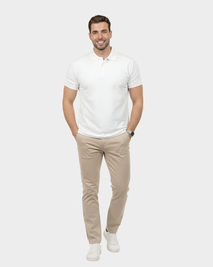 vista frontal del polo camisero para hombre color blanco en algodon piqué