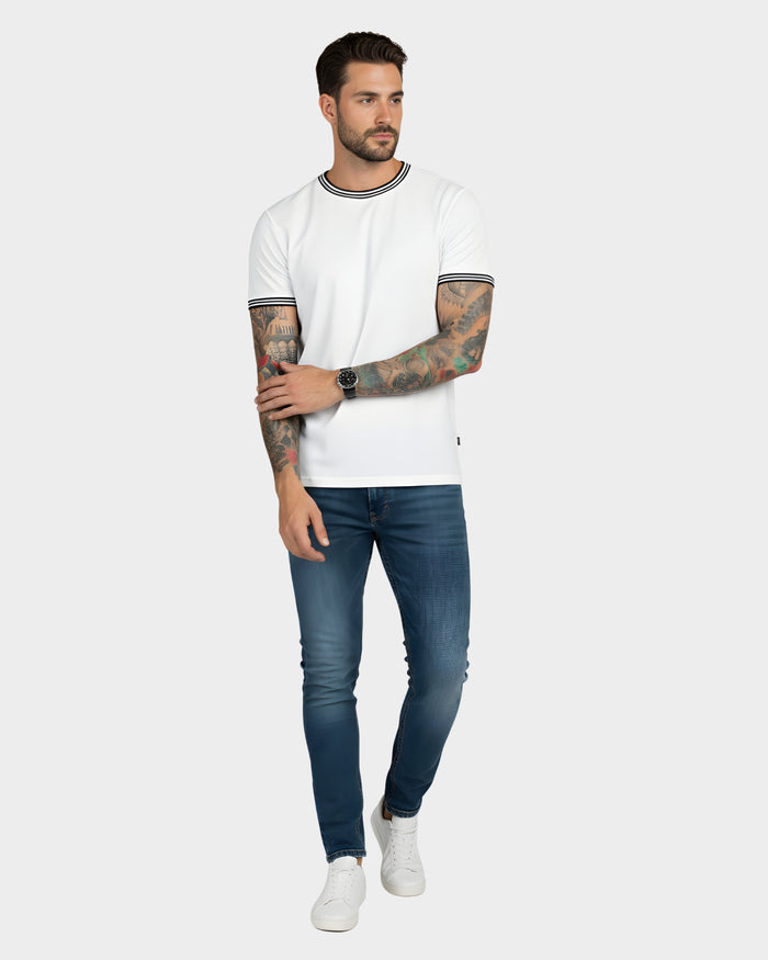 Polo con Detalle Cuello y Mangas Hombre