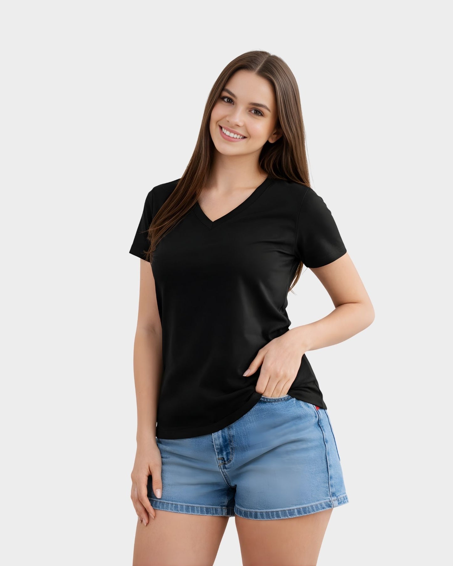 Vista frontal polo cuello v mujer color negro algodón que estiliza
